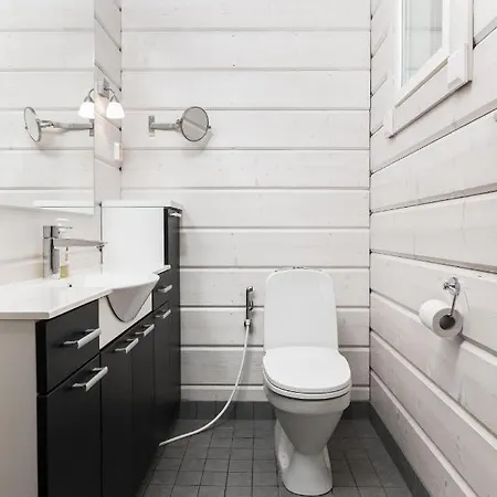 Rukan Lumikonpesae * Ruka