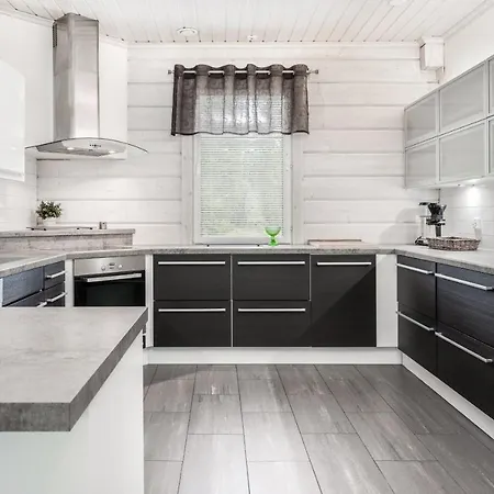 Rukan Lumikonpesae Βίλα