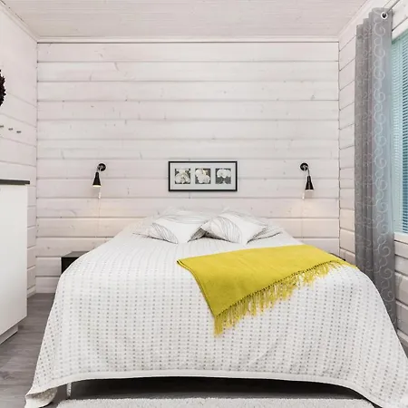 Rukan Lumikonpesae Villa Ruka