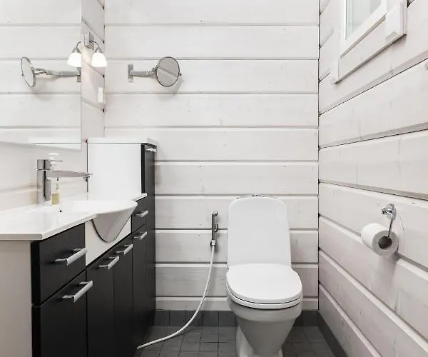 Rukan Lumikonpesae * Ruka